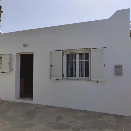 Sarakiniko House Apartament